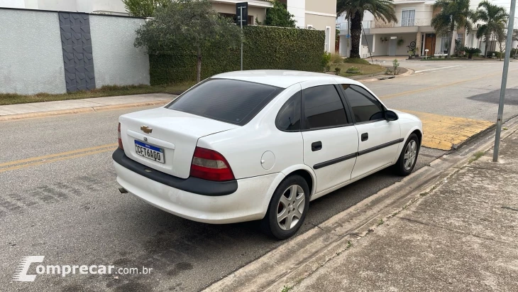 VECTRA 2.0 MPFI GLS 8V