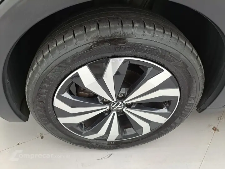 T-CROSS 1.0 200 TSI TOTAL FLEX AUTOMÁTICO