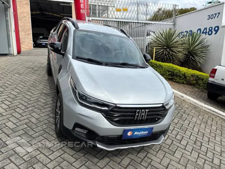 Strada Volcano 1.3 Flex 8V CD