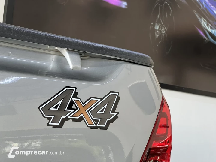 HILUX 2.8 D-4D TURBO DIESEL CS 4X4 MANUAL