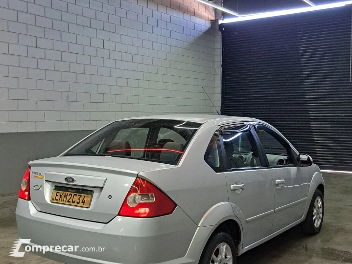 Fiesta 1.0 Mpi Sedan 8V Flex 4P Manual