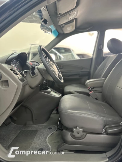 TUCSON 2.0 MPFI GLS 4X2 16V 143cv 2WD