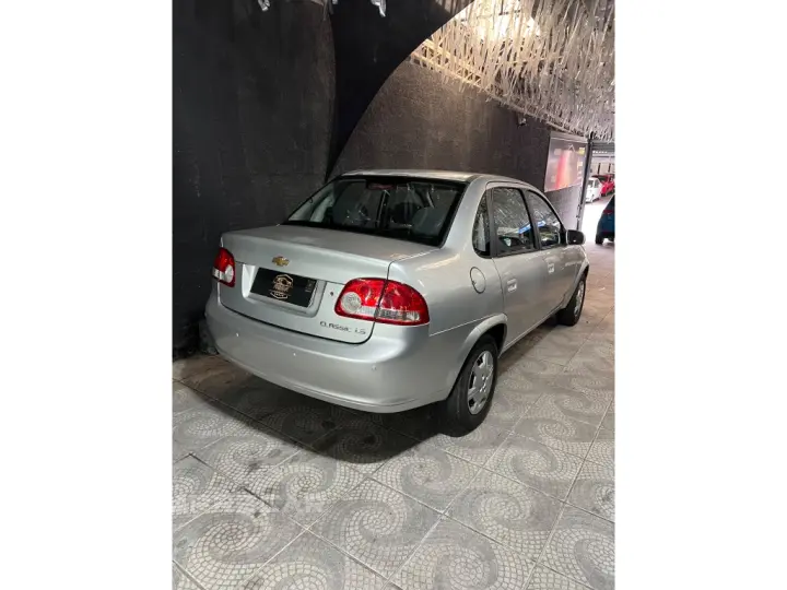 CLASSIC 1.0 MPFI LS 8V FLEX 4P MANUAL
