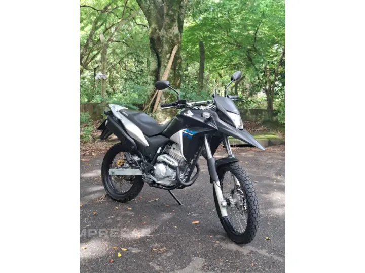 XRE 300 RALLY
