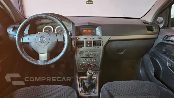 VECTRA 2.0 MPFI GT Hatch 8V