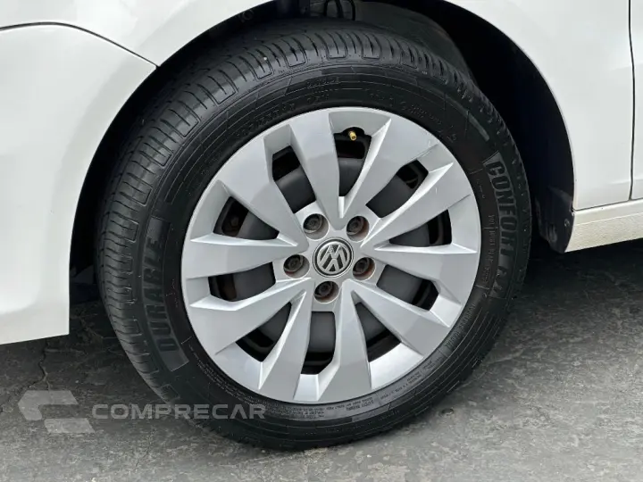 Fox Trendline 1.6 Flex 8V 5p