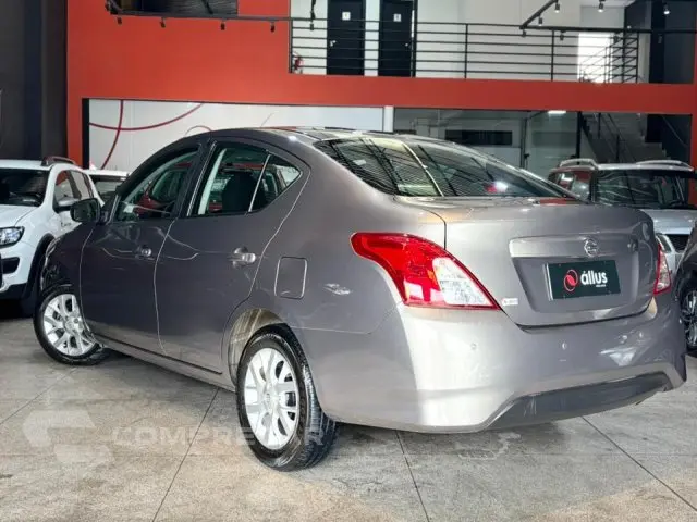 VERSA - 1.6 16V SV 4P XTRONIC