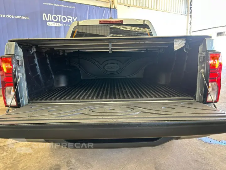 S10 2.8 16V TURBO DIESEL WT CD 4X4 AUTOMÁTICO