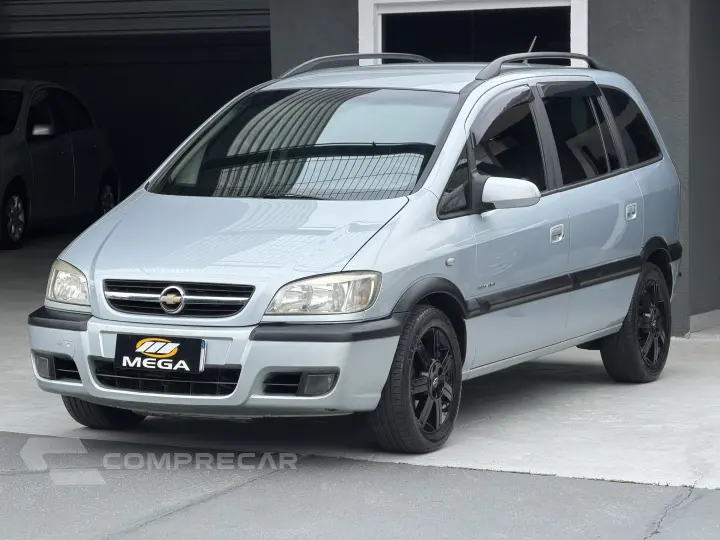 ZAFIRA 2.0 MPFI ELEGANCE 8V FLEX 4P AUTOMÁTICO