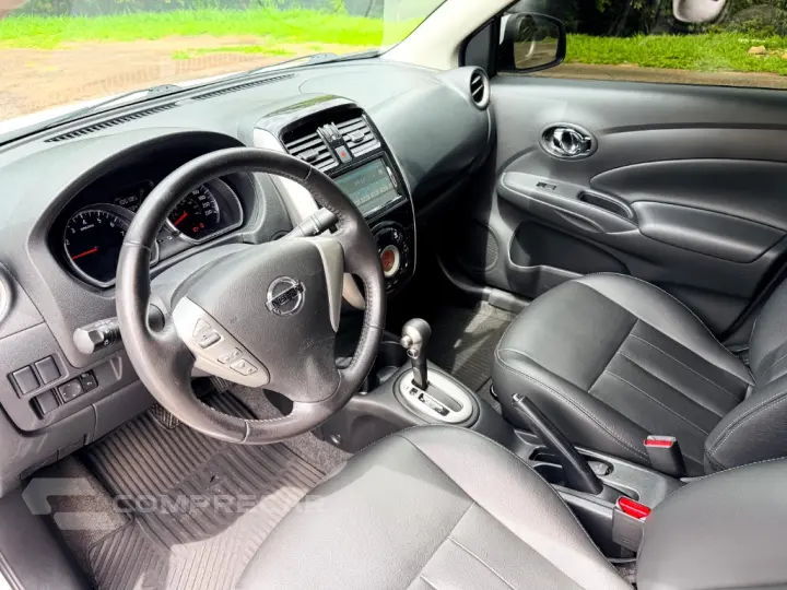 VERSA SL 1.6 16V FlexStart 4p Aut.
