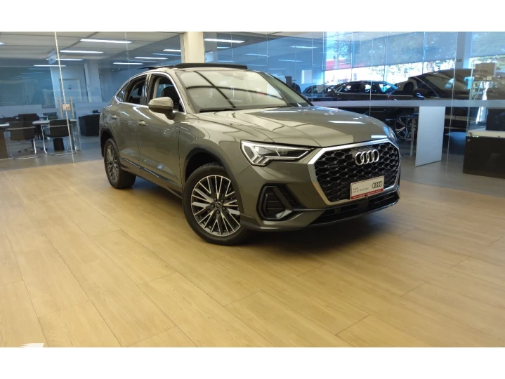 Q3 2.0 40 TFSI GASOLINA SPORTBACK PERFORMANCE QUATTRO TIPTRO