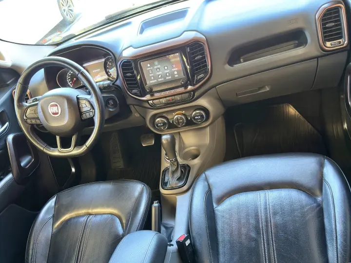 TORO 2.0 16V TURBO DIESEL VOLCANO 4WD AT9