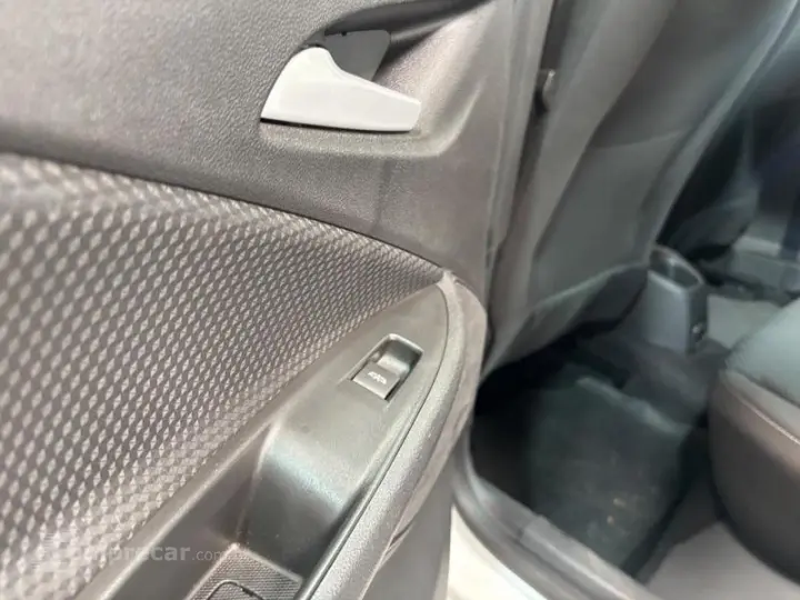 ONIX HATCH LT 1.0 12V FLEX 5P MEC