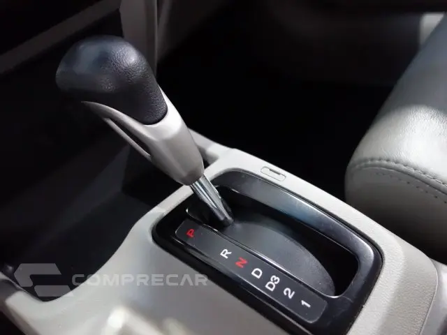CIVIC - 1.8 LXS 16V 4P AUTOMÁTICO