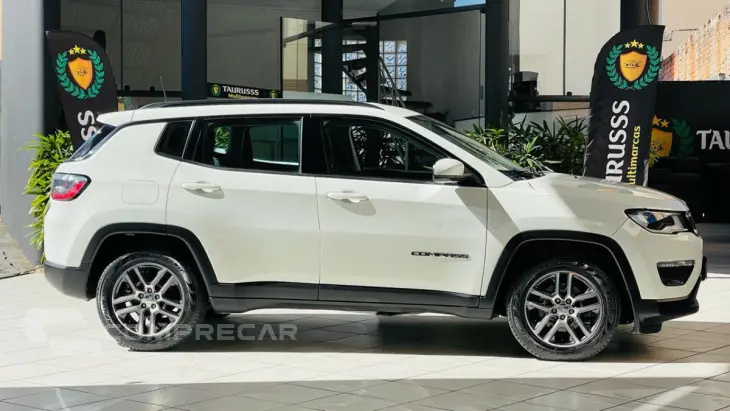 COMPASS SPORT 2.0 4x2 Flex 16V Aut.