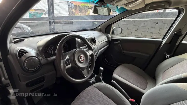 Palio ESSENCE 1.6 Flex 16V 5p