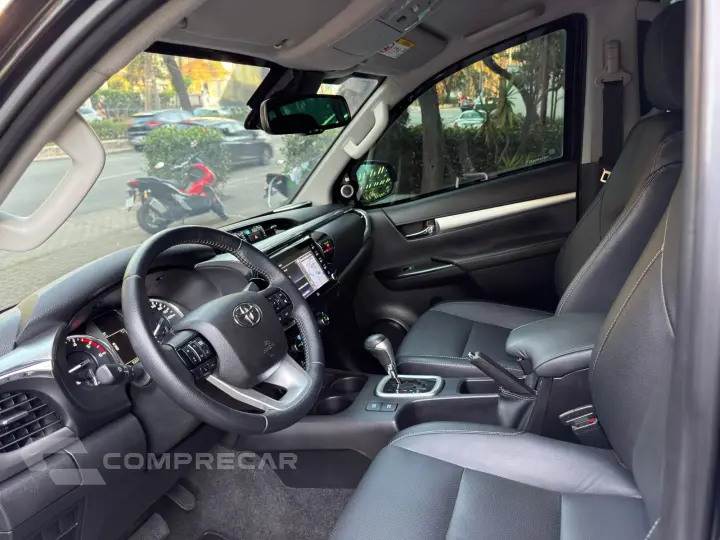 HILUX 2.8 D-4d Turbo CD SRX 4X4