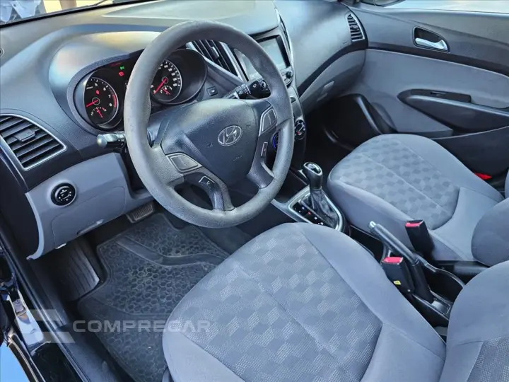 HB20S 1.6 COMFORT PLUS 16V FLEX 4P AUTOMÁTICO