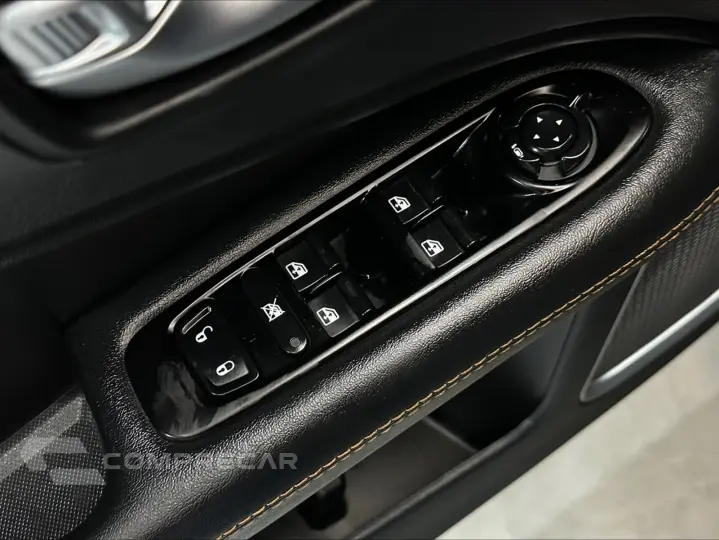 COMPASS 2.0 16V DIESEL LIMITED 4X4 AUTOMÁTICO