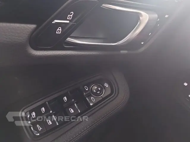 MACAN - 2.0 16V 4P AUTOMÁTICO