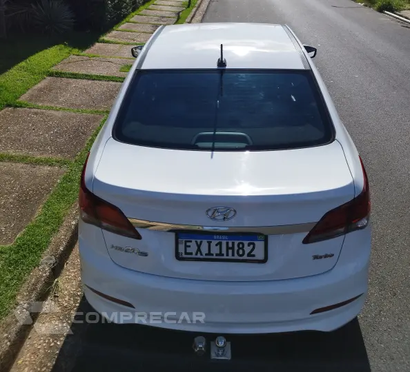 Hyundai HB20S Comfort Plus 1.0 TB Flex 12V Mec. 2019