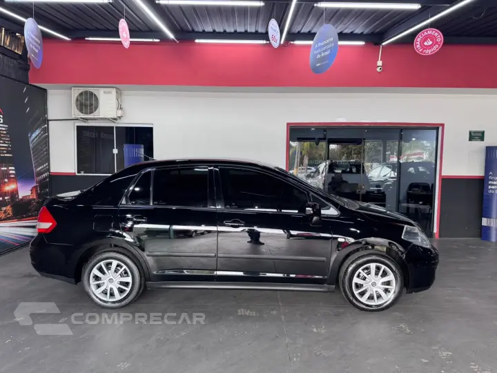 TIIDA 1.8 Sedan 16V