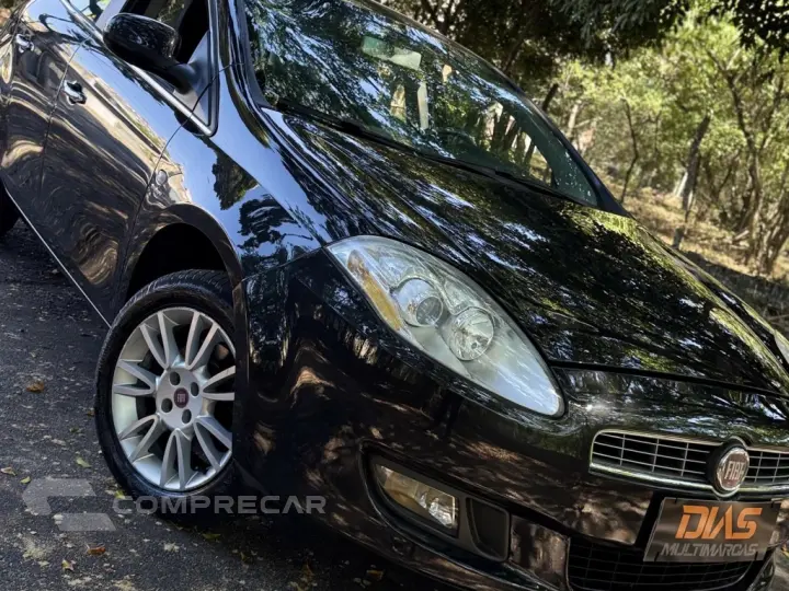 BRAVO 1.8 ESSENCE 16V FLEX 4P AUTOMÁTICO