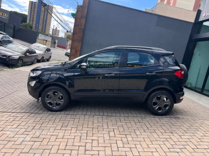 EcoSport FREESTYLE 1.5 12V Flex 5p Aut.