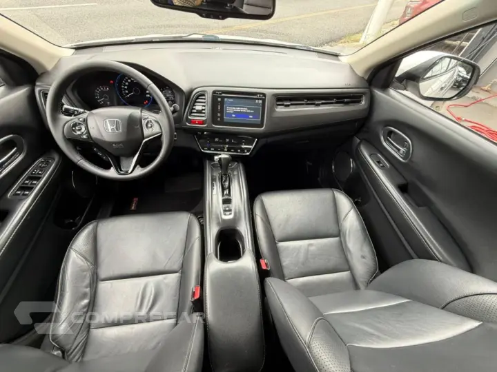 HR-V Touring 1.8 Flexone 16V 5p Aut.