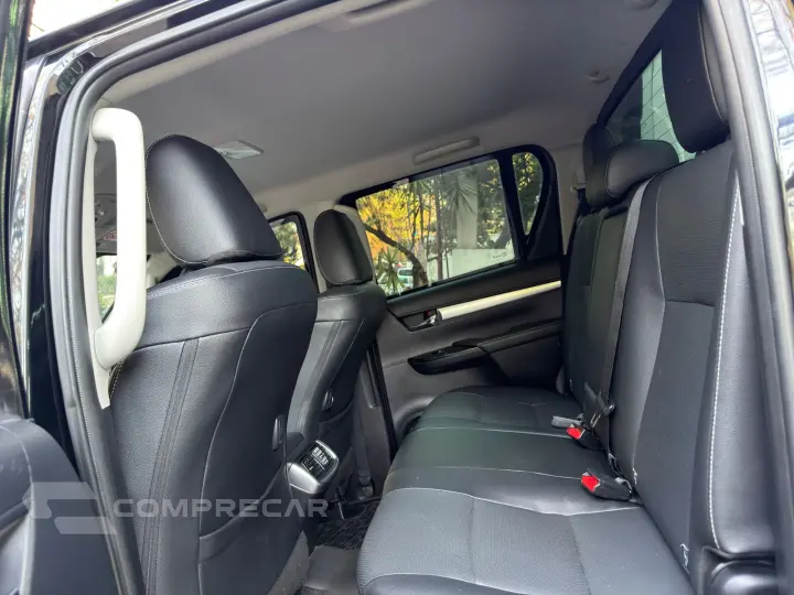 HILUX 2.8 D-4d Turbo CD SRX 4X4