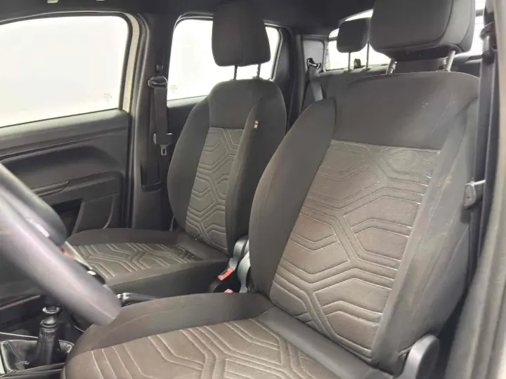 STRADA 1.3 FIREFLY FLEX FREEDOM CD MANUAL