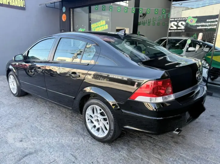 VECTRA 2.0 MPFI Elegance 8V