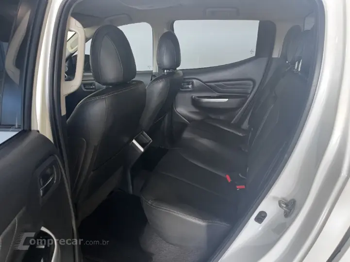 L200 TRITON 2.4 16V Turbo Sport Hpe-s CD 4X4