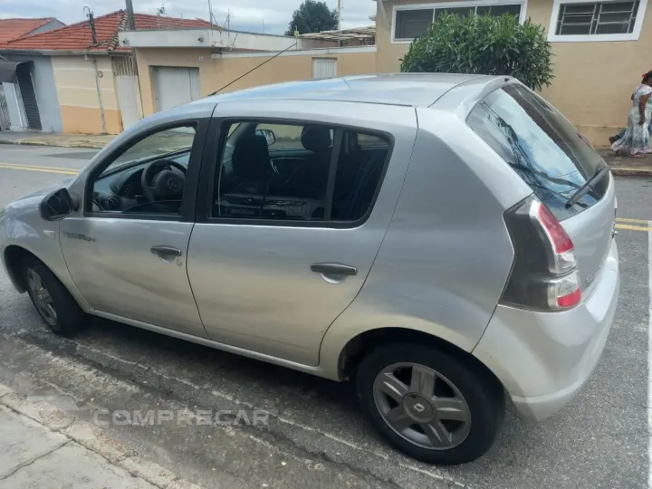 Sandero 1.0