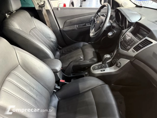 CRUZE SEDAN - 1.8 LT 16V 4P AUTOMÁTICO