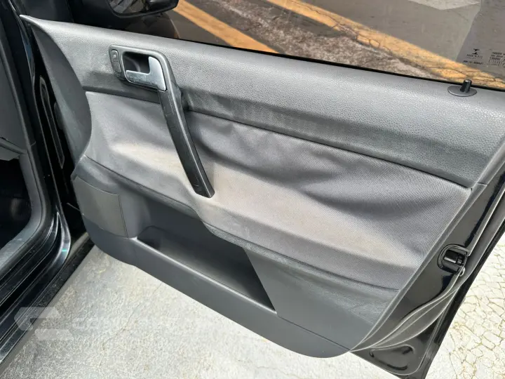 POLO SEDAN 1.6 MI 8V