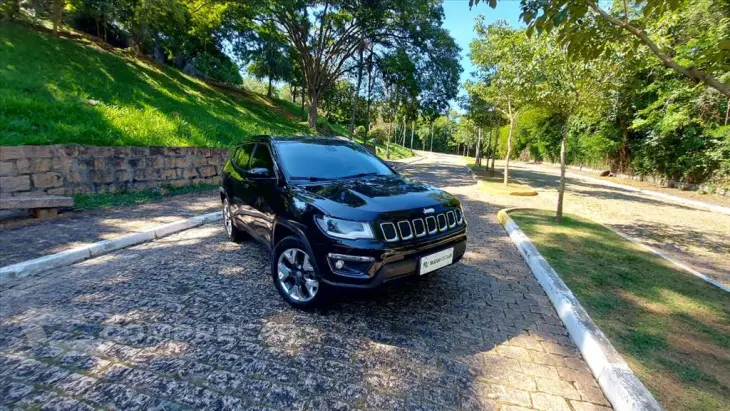 COMPASS 2.0 16V DIESEL LONGITUDE 4X4 AUTOMÁTICO