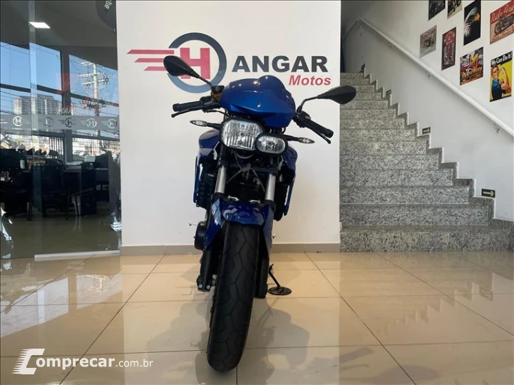 F 800 R