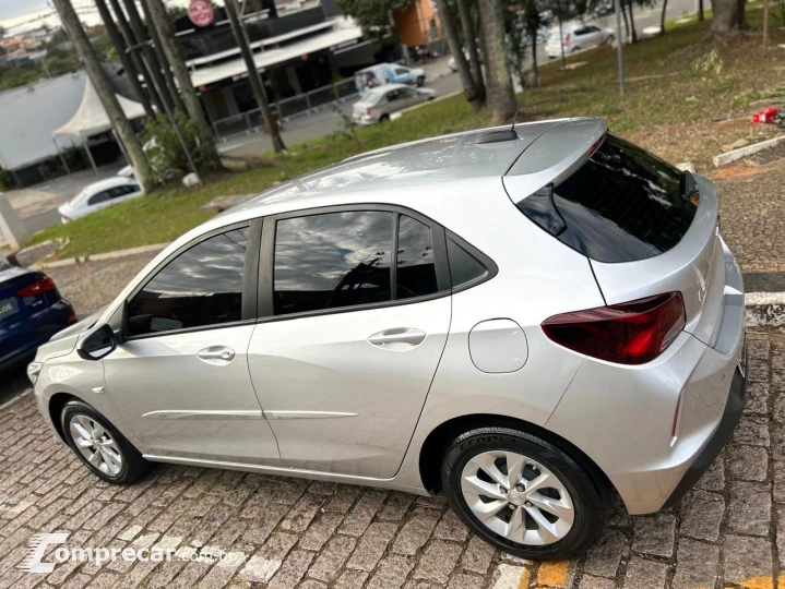 ONIX HATCH LT 1.0 12V TB Flex 5p Mec.
