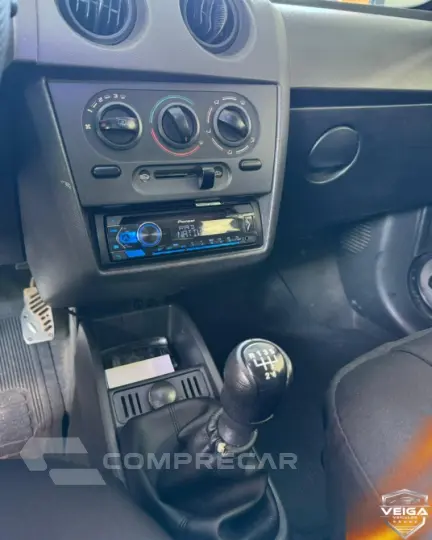 CELTA 1.0 MPFI Life 8V