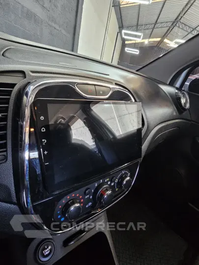 CAPTUR Life 1.6 16V Flex 5p Aut.