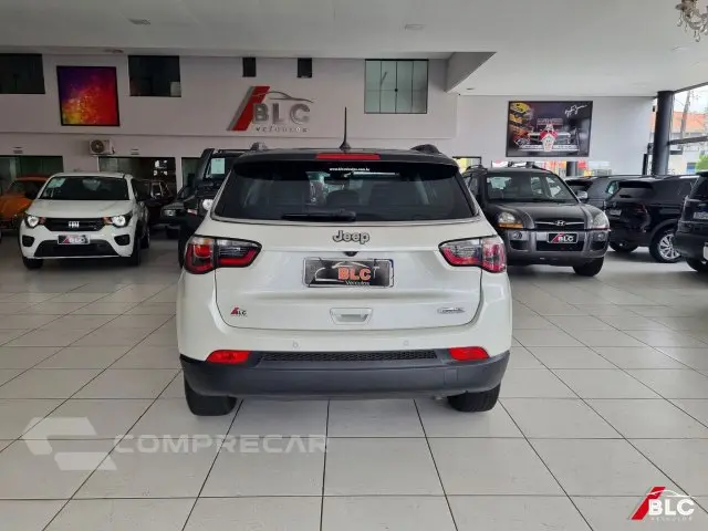 COMPASS - 2.0 16V LONGITUDE AUTOMÁTICO