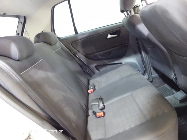 FOX - 1.6 MSI COMFORTLINE 8V 4P MANUAL
