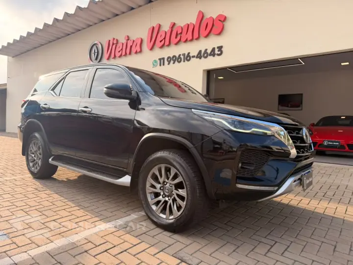 Hilux SW4 2.8 16V 4P SRX 4X4 7 LUGARES TURBO DIESEL AUTOMÁTI