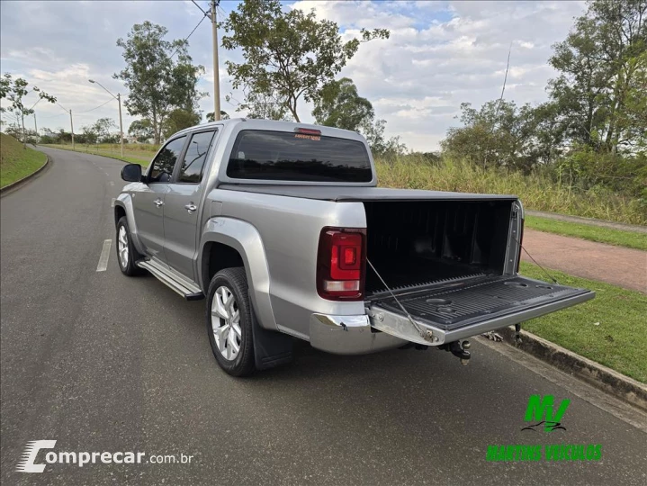 AMAROK 3.0 V6 TDI DIESEL HIGHLINE CD 4MOTION AUTO