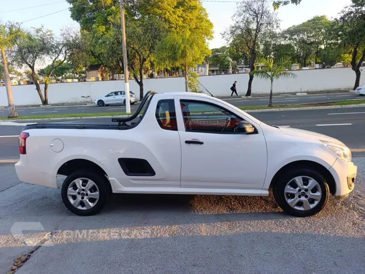 MONTANA 1.4 MPFI LS CS 8V