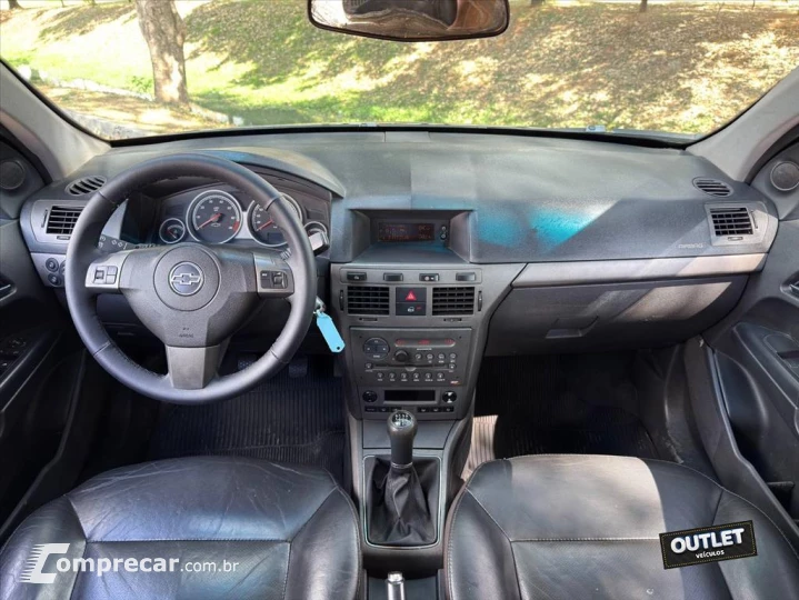 VECTRA 2.0 SFI GT-X HATCH 8V FLEX 4P MANUAL