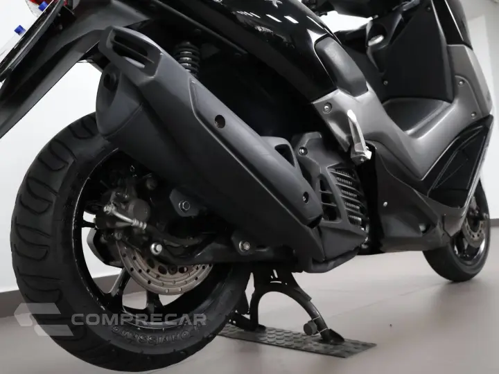 NMAX 160 ABS
