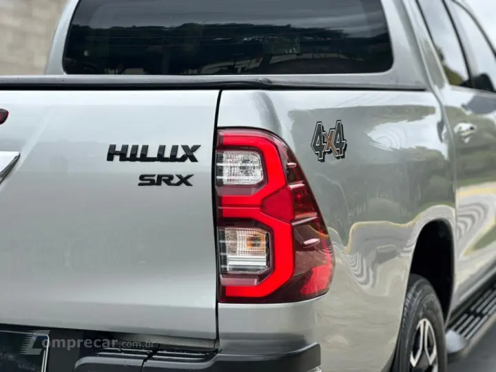 HILUX 2.8 D-4D TURBO DIESEL CD SRX 4X4 AUTOMÁTICO