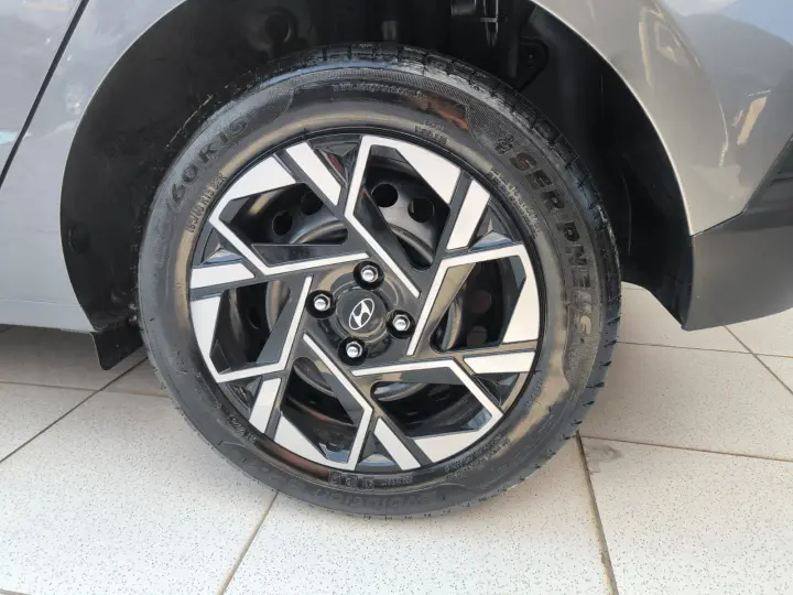 HB20 1.0 Comfort Plus 12V